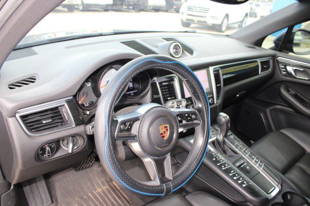 Used 2017 Porsche Macan S AWD/4WD image 7