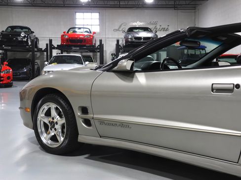 Used 2000 Pontiac Firebird Formula RWD image 16