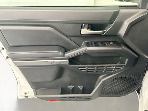 Used 2025 Toyota Tacoma TRD Sport RWD image 22