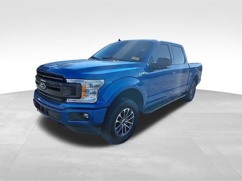 Used 2020 Ford F150 XLT w/ Equipment Group 302A Luxury image 10