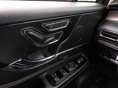 Used 2024 Lincoln Corsair Reserve w/ Equipment Group 201A image 22