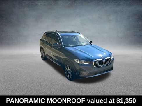 Used 2022 BMW X3 xDrive30i image 2