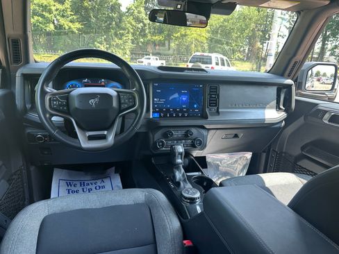 Used 2025 Ford Bronco Big Bend AWD/4WD image 10