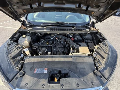 Used 2022 Ford Edge Titanium w/ Equipment Group 301A image 32