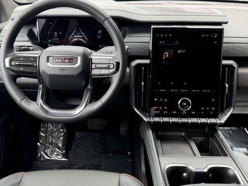 New 2026 GMC Acadia AT4 AWD/4WD image 17