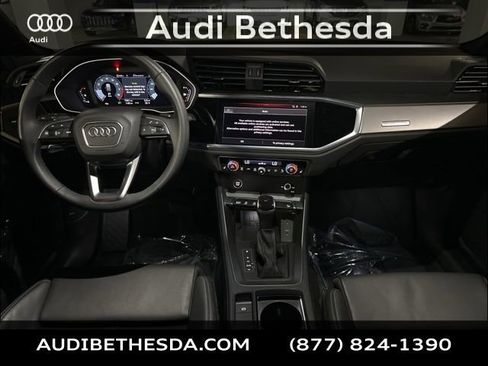 Certified 2025 Audi Q3 2.0T Premium w/ Convenience Package image 12
