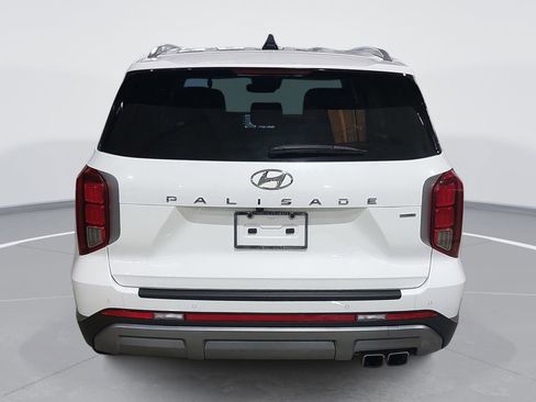 Used 2023 Hyundai Palisade SEL AWD/4WD image 6