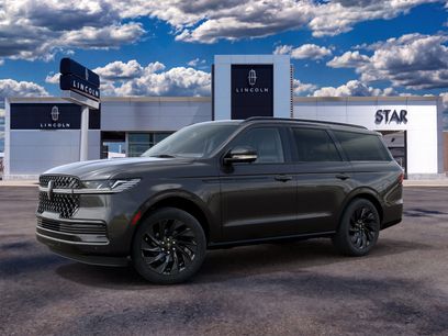 New 2027 Lincoln Navigator Reserve w/ Jet Appearance Package
