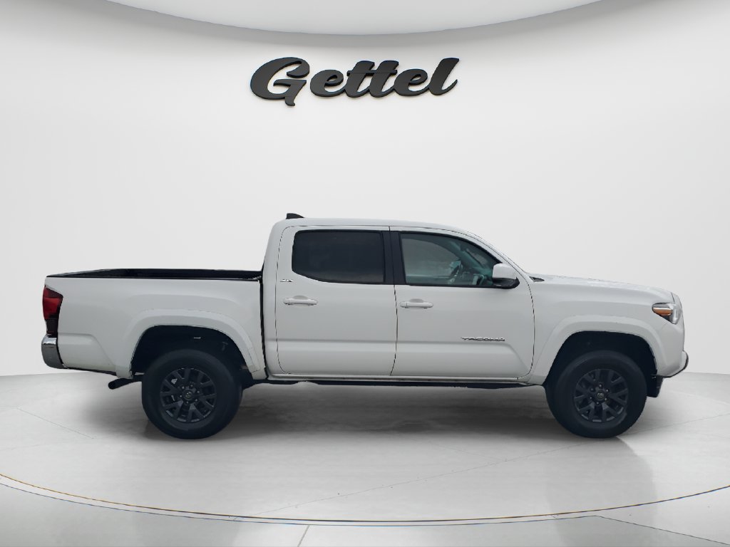 Used 2023 Toyota Tacoma SR5 RWD image 4