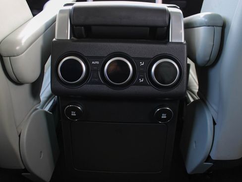 Used 2019 Land Rover Discovery HSE Luxury AWD/4WD image 38
