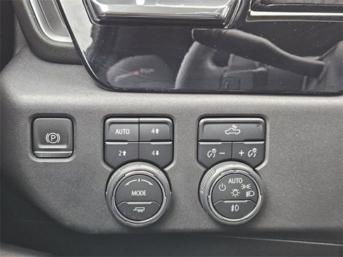 Certified 2024 Chevrolet Silverado 1500 LT Trail Boss w/ Protection Package image 21