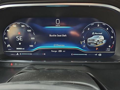 Used 2023 Chevrolet Tahoe LT image 9