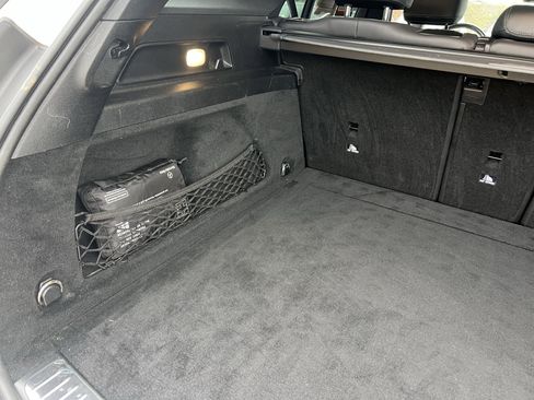 Used 2021 Mercedes-Benz GLE 350 image 36