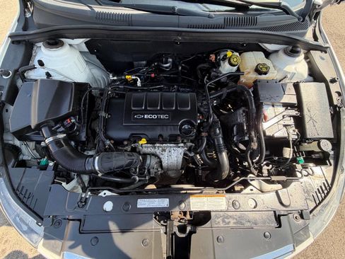 Used 2012 Chevrolet Cruze LT image 20