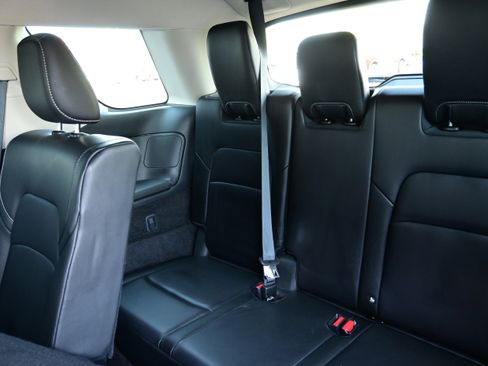 Certified 2023 Nissan Pathfinder SL AWD/4WD image 15