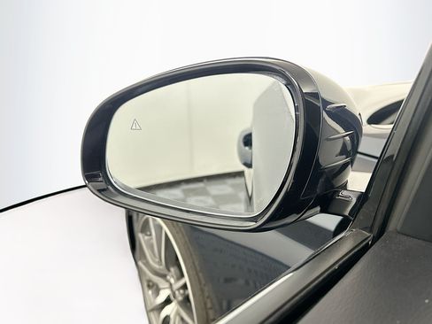 Used 2025 Genesis G70 2.5T RWD image 16