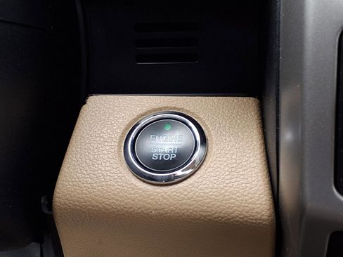 Certified 2017 Ford F150 Lariat image 14