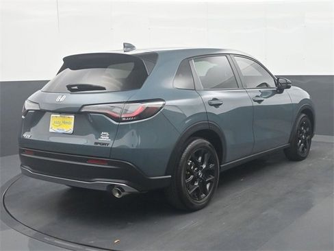 Used 2023 Honda HR-V Sport image 7