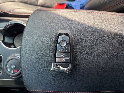 Used 2018 Ford Explorer Sport AWD/4WD image 26