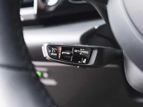 New 2025 Porsche Macan Turbo Electric image 21