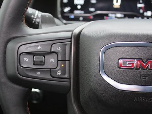 Used 2024 GMC Sierra 1500 AT4 w/ Technology Package image 25