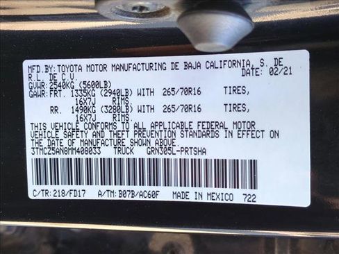 Used 2021 Toyota Tacoma TRD Off-Road image 23