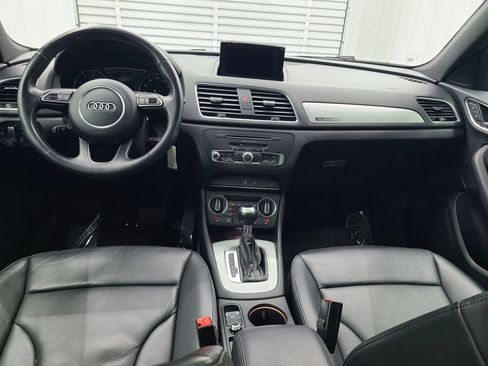 Used 2018 Audi Q3 2.0T Premium image 2