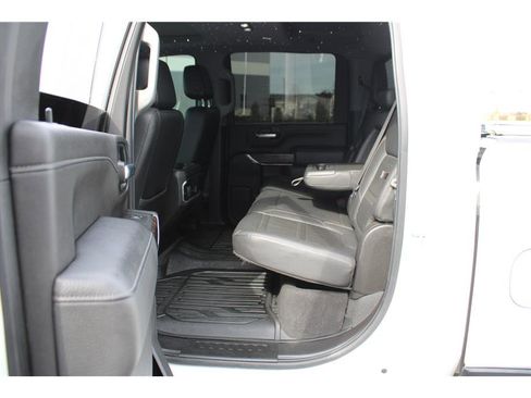 Used 2020 GMC Sierra 3500 Denali w/ Denali Ultimate Package image 11