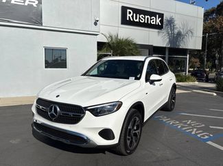 Used 2025 Mercedes-Benz GLC 350e 4MATIC video 1