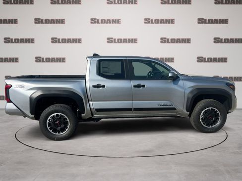 New 2026 Toyota Tacoma TRD Off-Road AWD/4WD image 6