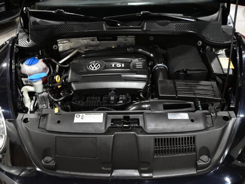 Used 2016 Volkswagen Beetle 1.8T S image 37