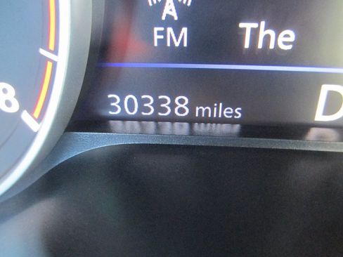 Used 2023 Nissan Altima 2.5 SR w/ SR Premium Package image 25