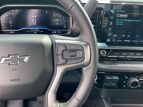 Used 2024 Chevrolet Silverado 2500 LTZ w/ LTZ Plus Package image 21