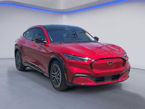 Certified 2024 Ford Mustang Mach-E Premium image 10