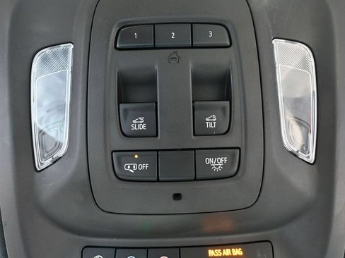 Used 2021 Cadillac CT4 Premium Luxury RWD image 39