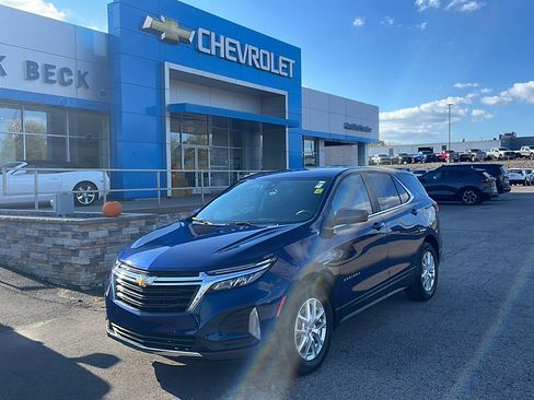 Used 2022 Chevrolet Equinox LT image 1