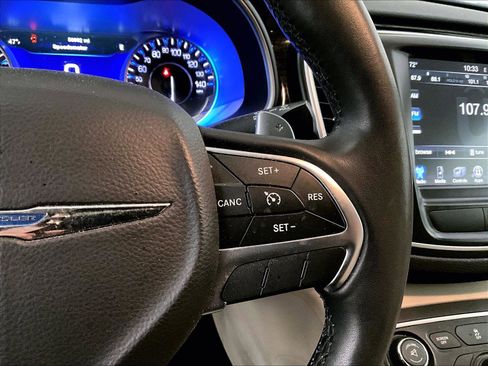 Used 2016 Chrysler 200 C image 18