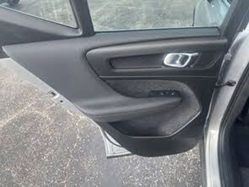 Used 2023 Volvo XC40 B5 Plus w/ Driver Assist Package image 26