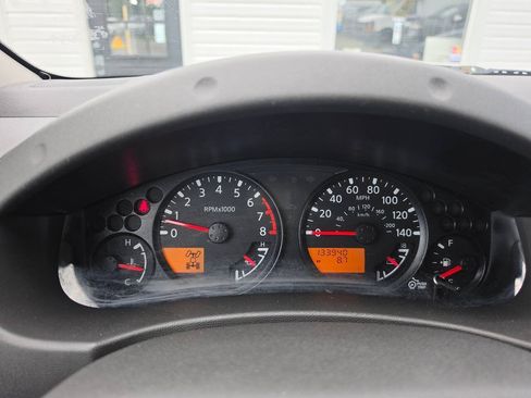 Used 2010 Nissan Frontier SE w/ SE Value Truck Pkg AWD/4WD image 23