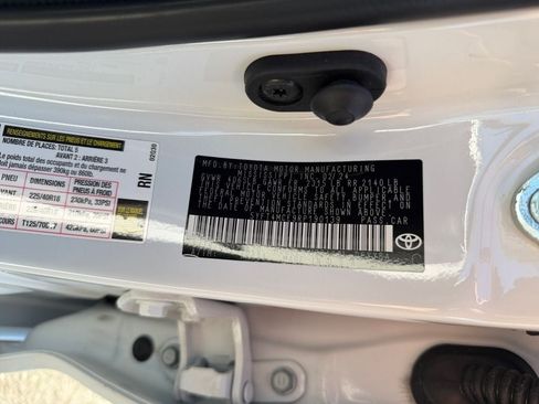 Used 2024 Toyota Corolla XSE FWD image 36