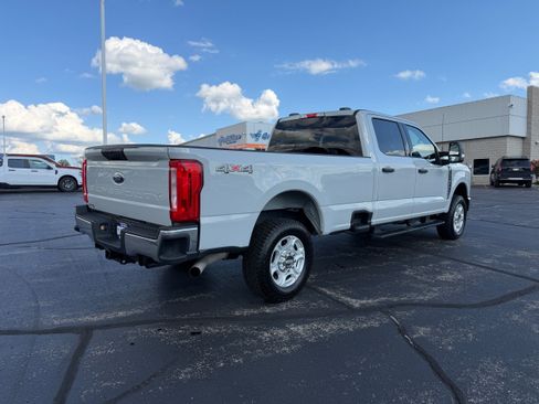 Certified 2026 Ford F250 XLT AWD/4WD image 9