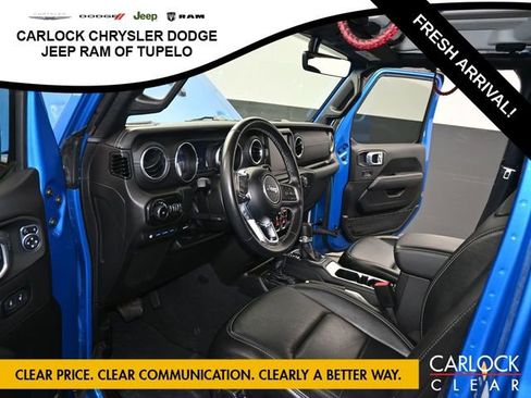 Used 2022 Jeep Wrangler Sahara image 12