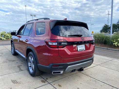 New 2026 Honda Pilot EX-L image 8