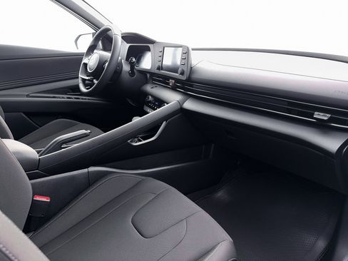 New 2026 Hyundai Elantra Sport image 15