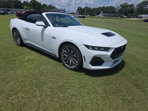 Used 2024 Ford Mustang GT Premium RWD image 11