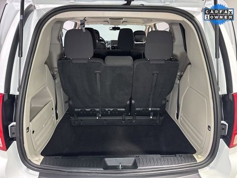 Used 2017 Dodge Grand Caravan SE w/ Power Window Group image 24