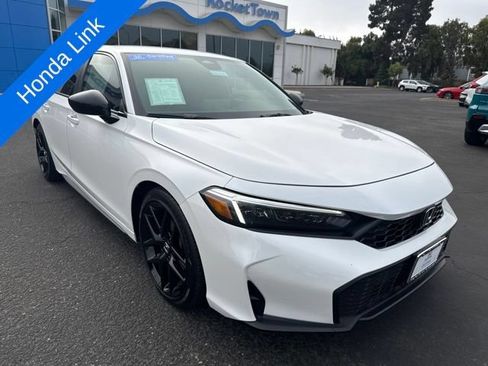 Used 2026 Honda Civic Sport image 4