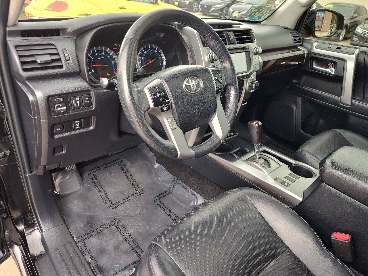 Used 2017 Toyota 4Runner Limited RWD image 16