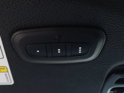 Used 2018 Jeep Wrangler Unlimited Rubicon w/ LED Lighting Group AWD/4WD image 29