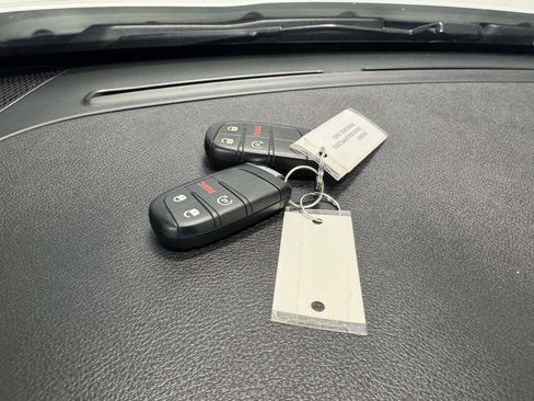 Used 2023 Jeep Renegade Limited AWD/4WD image 31